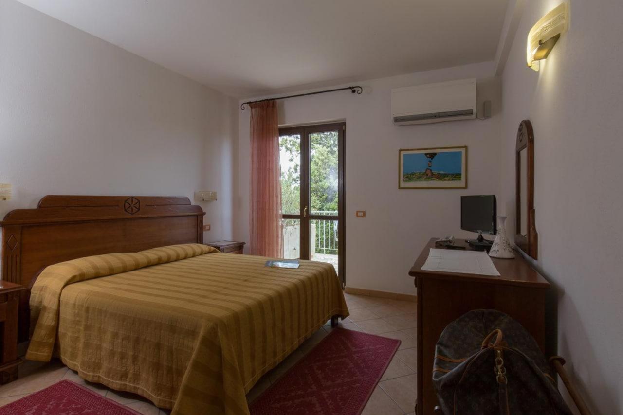 Hotel Ispinigoli Dorgali Zewnętrze zdjęcie