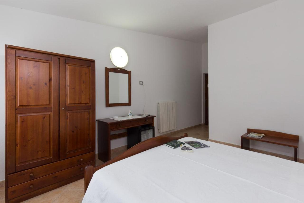 Hotel Ispinigoli Dorgali Zewnętrze zdjęcie