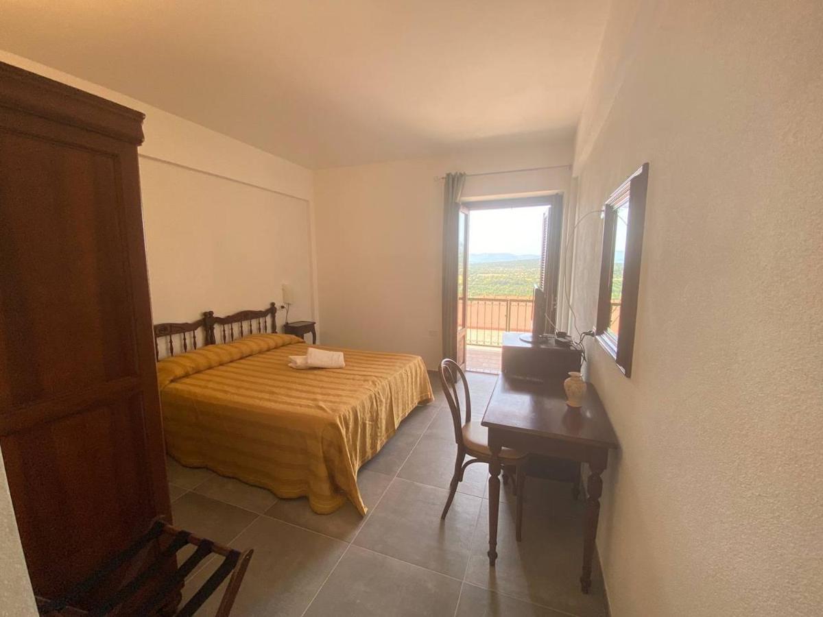 Hotel Ispinigoli Dorgali Zewnętrze zdjęcie