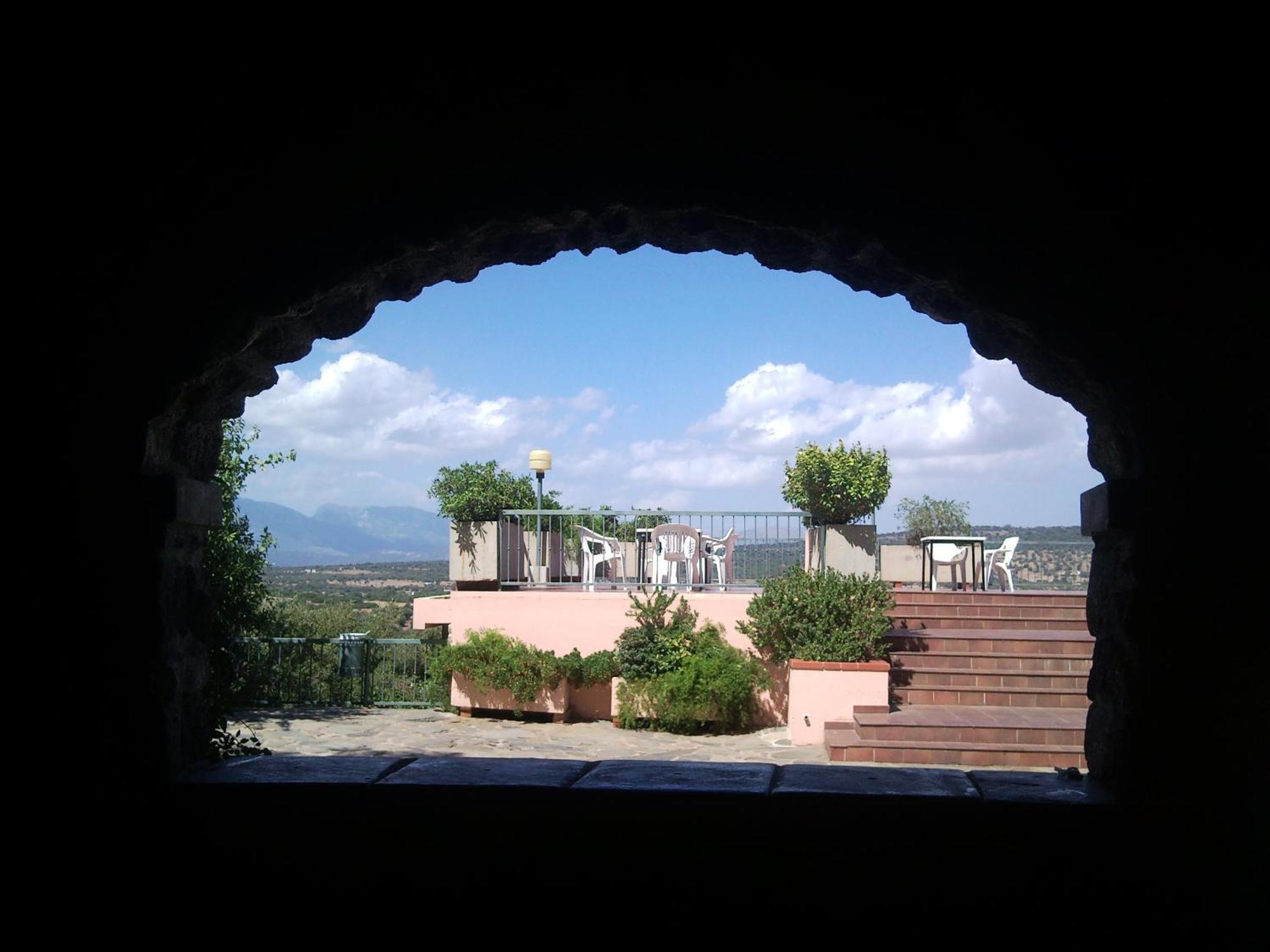 Hotel Ispinigoli Dorgali Zewnętrze zdjęcie
